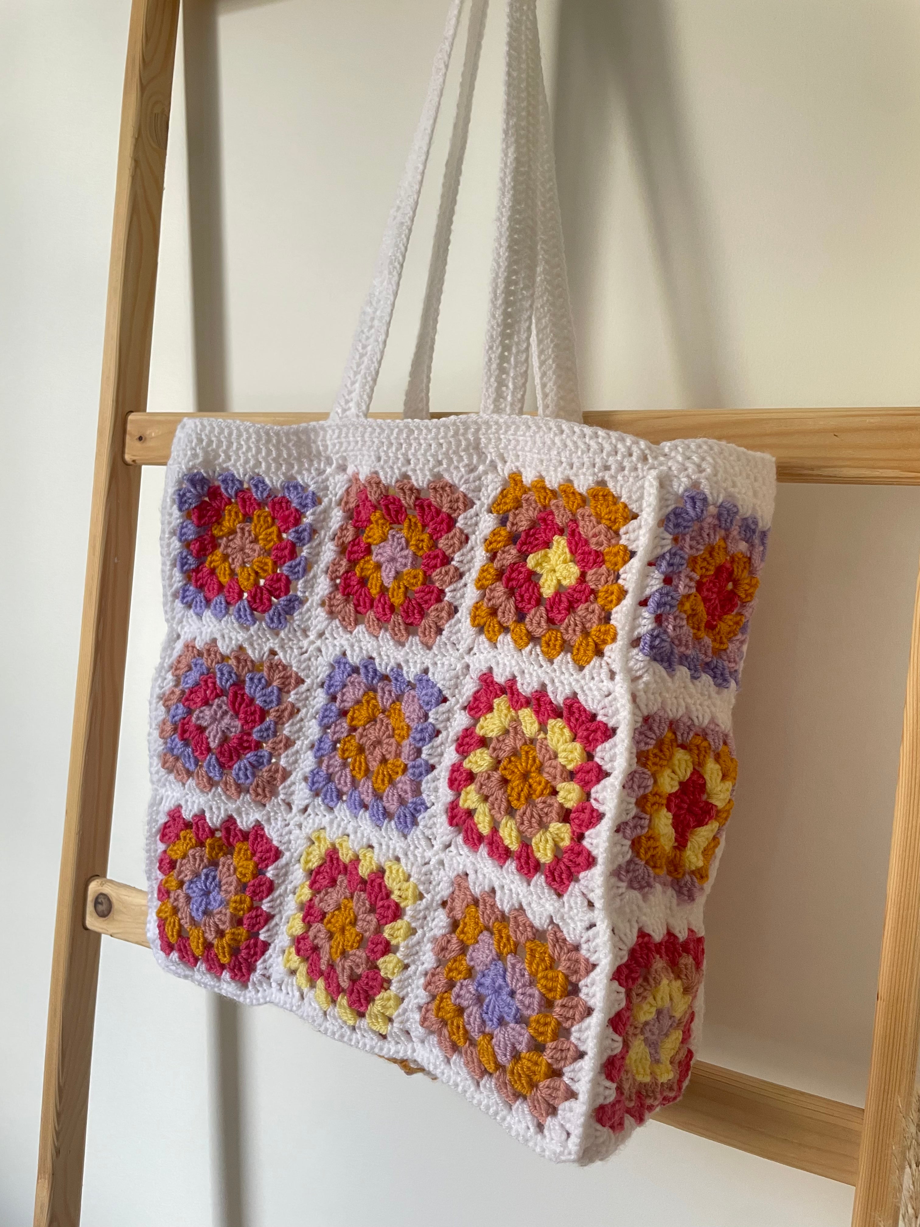Tuto crochet : mon cabas en granny squares – L'Atelier d'Archibald